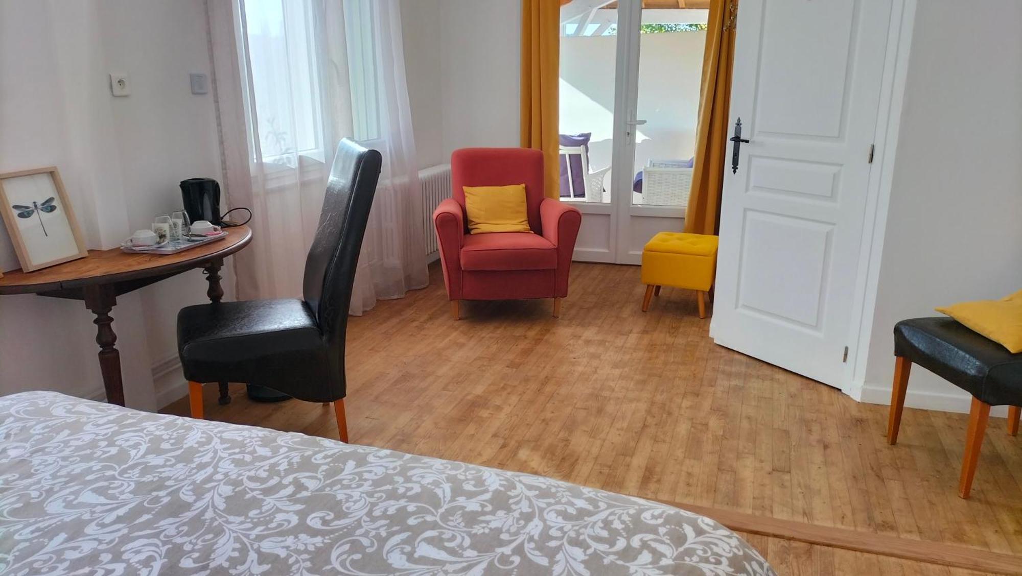 Chambres D'Hotes B&B - Mas Cinq Sols Courbiac Exterior photo