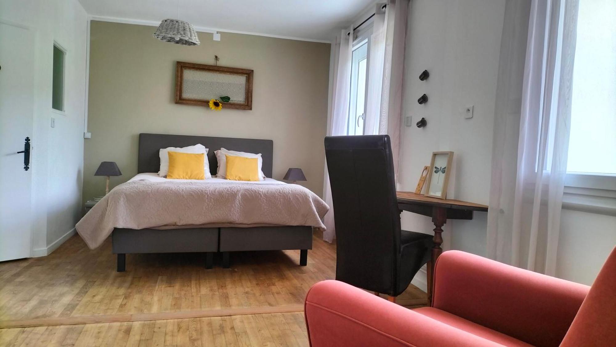 Chambres D'Hotes B&B - Mas Cinq Sols Courbiac Room photo